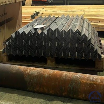 Уголок стальной равнополочный 125х125х16 мм С335 ГОСТ 8509-93 купить в Мелитополь